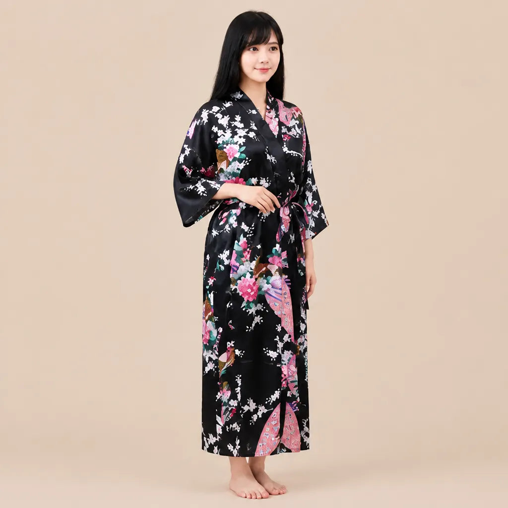 La boutique du peignoir Peignoir Kimono Femme - Long en Satin à Paons, Noir