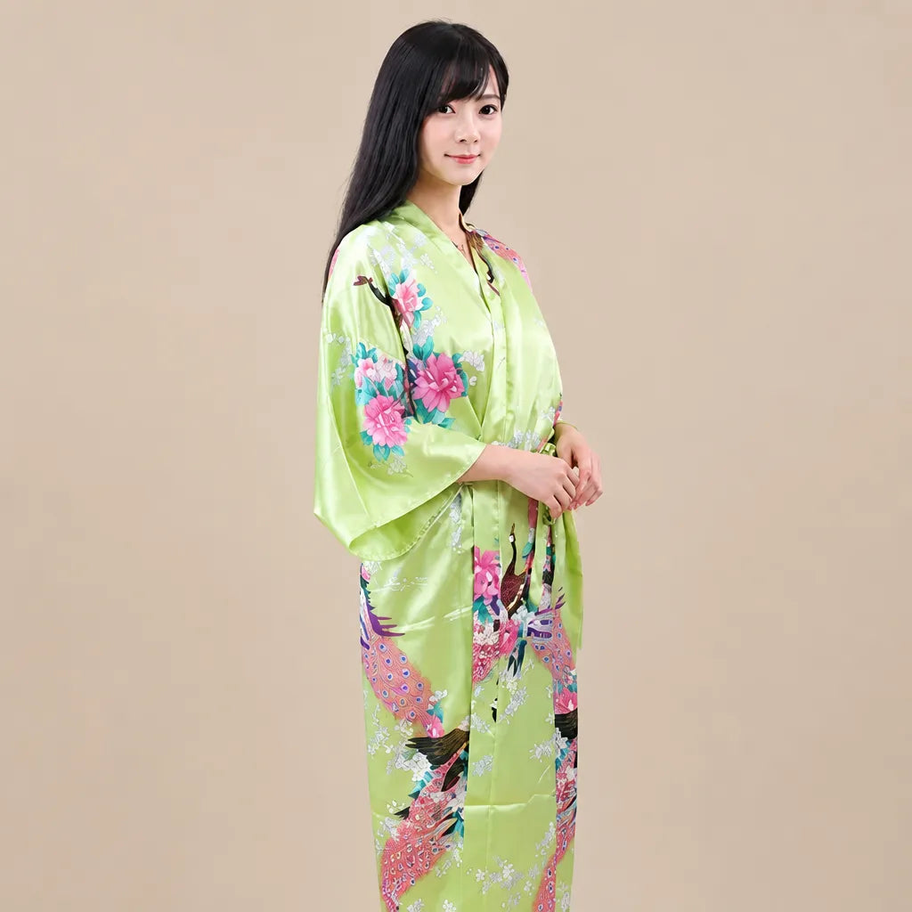 La boutique du peignoir Peignoir Kimono Femme - Long en Satin à Paons, Vert Anis