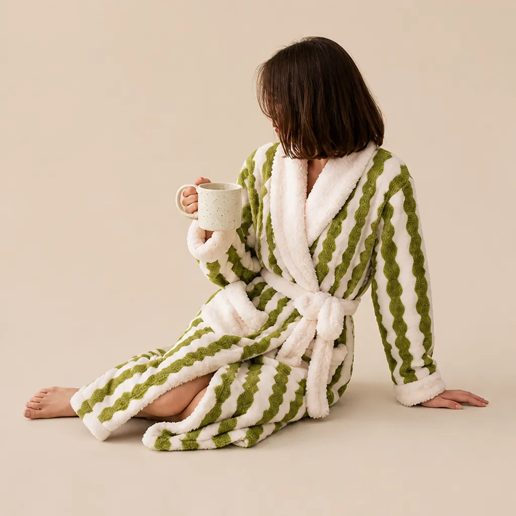 La boutique du peignoir Peignoir Femme Polaire - Long à Col Blanc, Vert à Rayures Ondulées