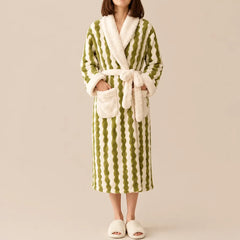 La boutique du peignoir Peignoir Femme Polaire - Long à Col Blanc, Vert à Rayures Ondulées