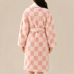 La boutique du peignoir Peignoir Femme Polaire - Texturé à Col Blanc, Rose Corail Damier