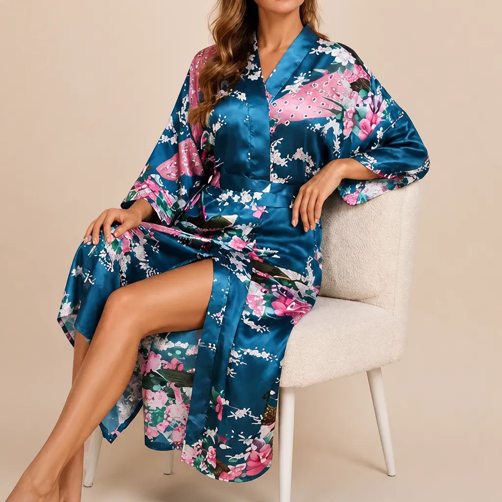 La boutique du peignoir Peignoir Kimono Femme - Court en Satin à Paons, Bleu Canard