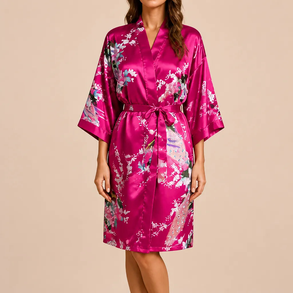 La boutique du peignoir Peignoir Kimono Femme - Court en Satin à Paons, Fuchsia