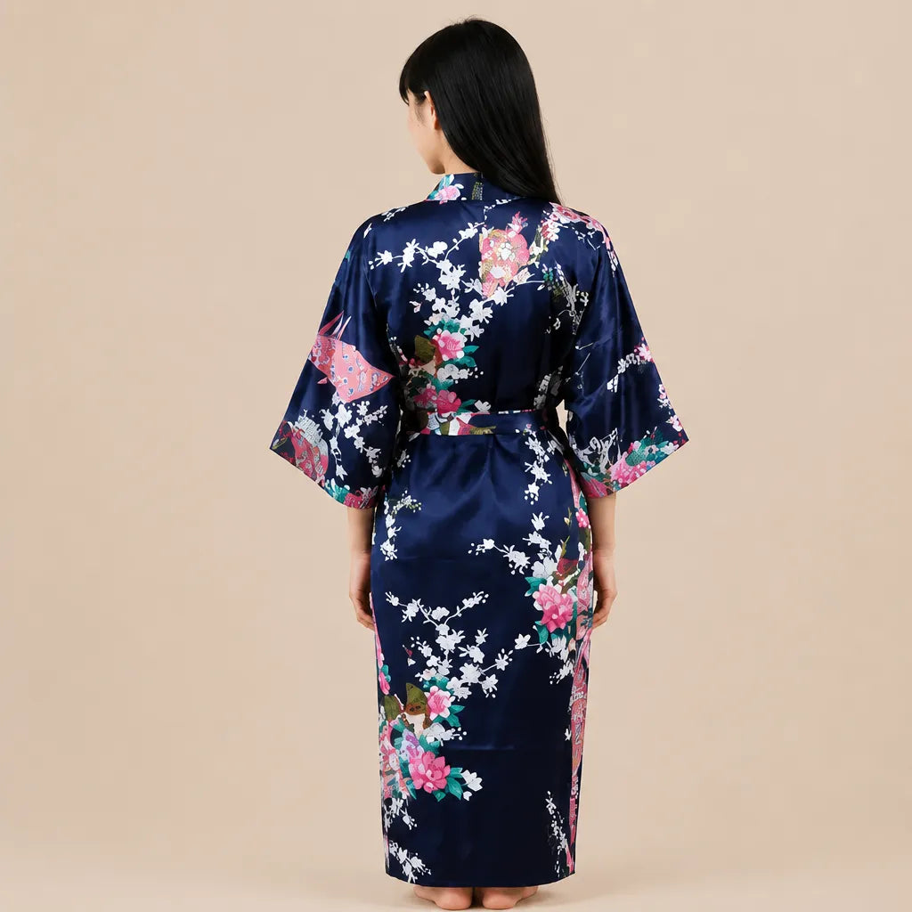 La boutique du peignoir Peignoir Kimono Femme - Long en Satin à Paons, Bleu Marine