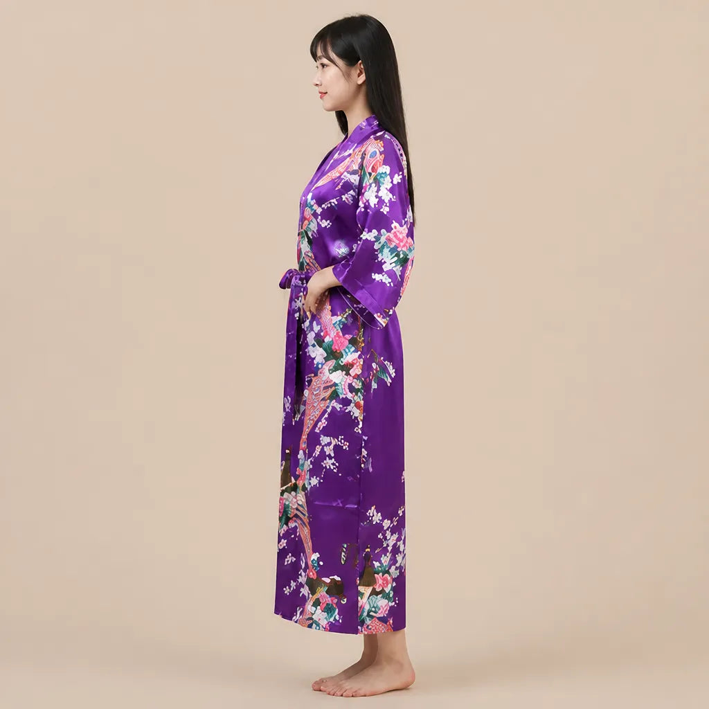La boutique du peignoir Peignoir Kimono Femme - Long en Satin à Paons, Violet
