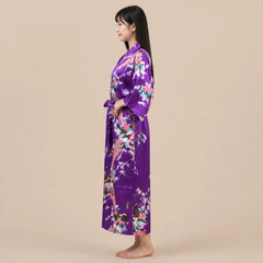La boutique du peignoir Peignoir Kimono Femme - Long en Satin à Paons, Violet