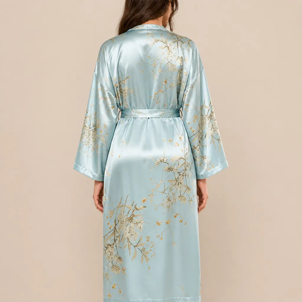 La boutique du peignoir Peignoir Satin Femme - Long à Branches Fleuries, Bleu Ciel